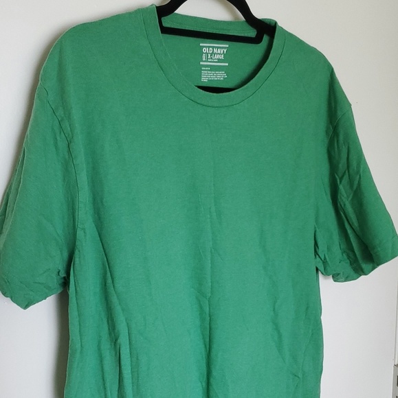 Mens Old Navy tshirt - Picture 2 of 4